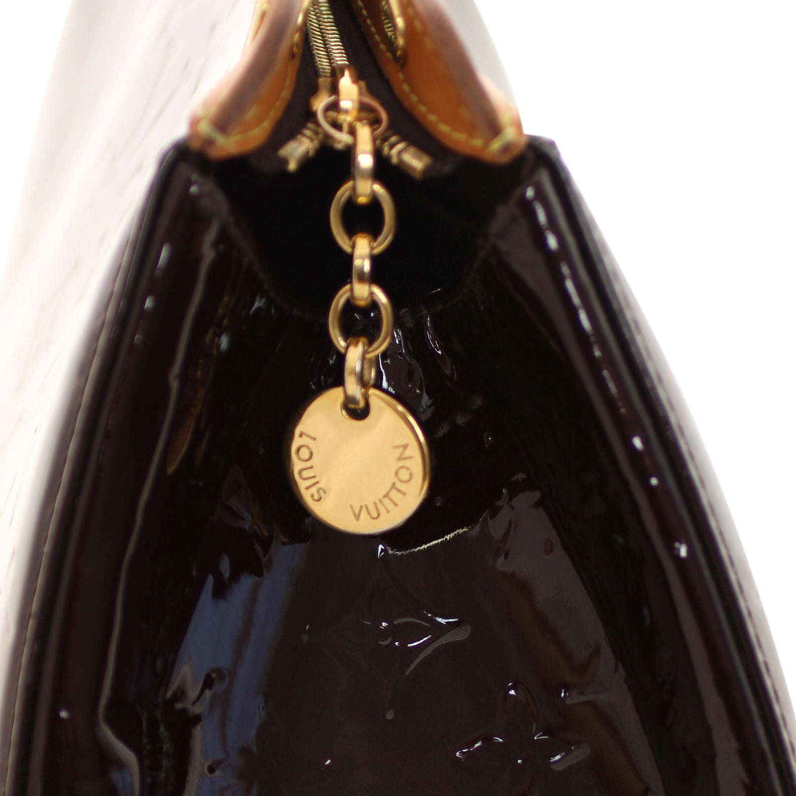 Louis Vuitton Brea Vernis MM Side zip