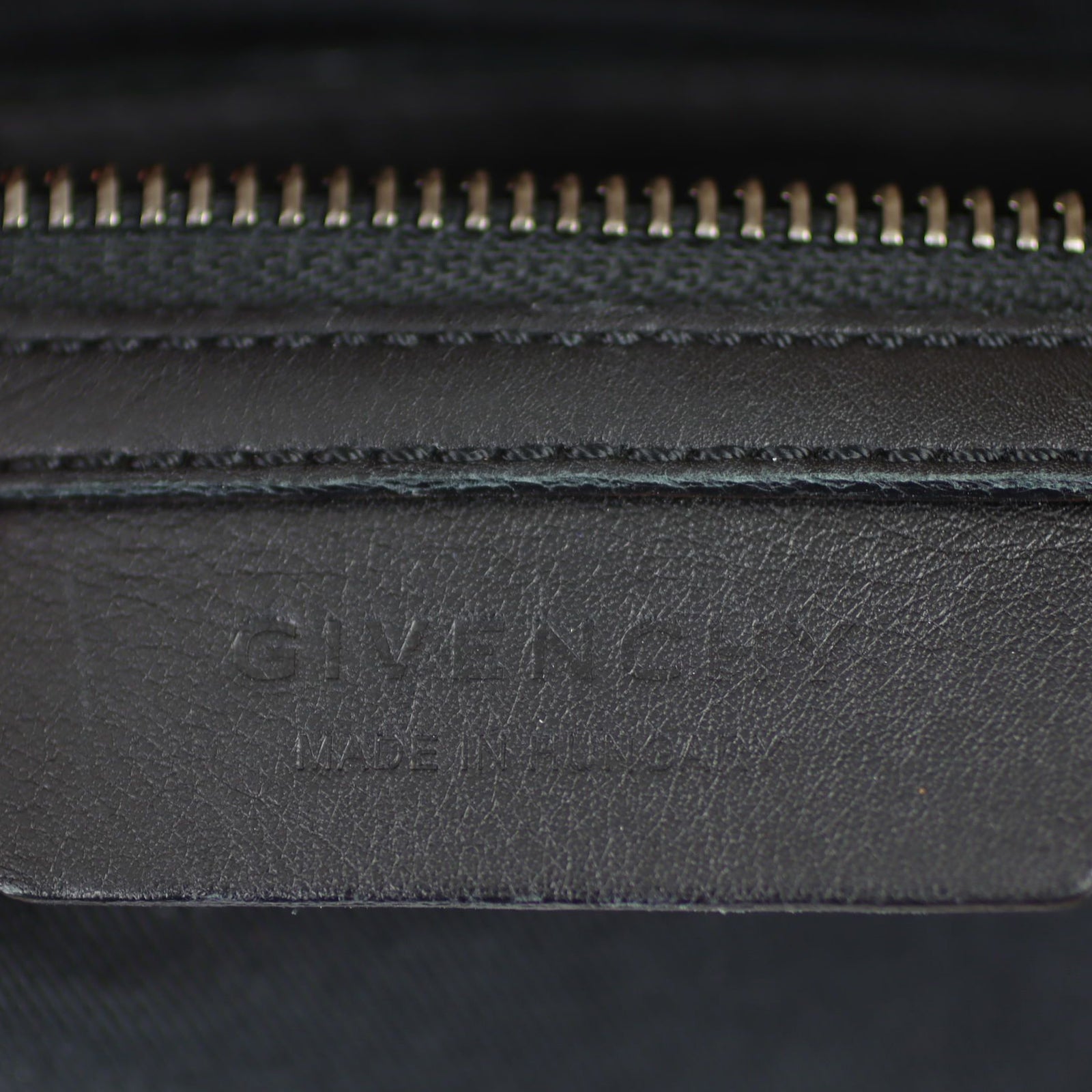 Givenchy Tircolour Tinhan Tote Stamp