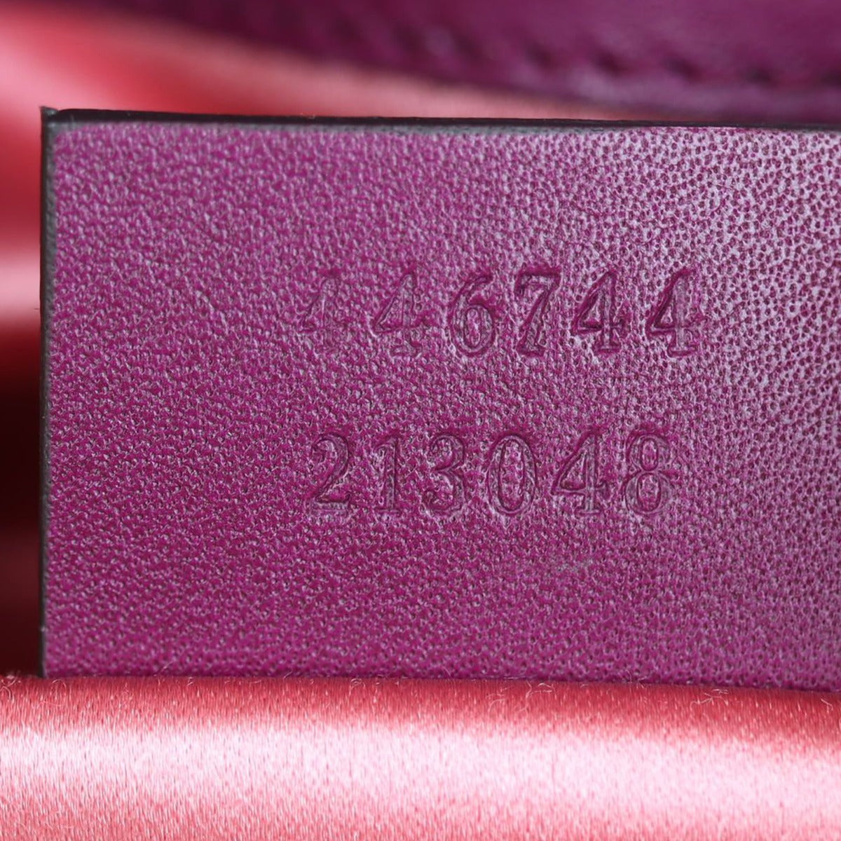 Gucci GG Marmont Velvet Mini Shoulder Bag Date code
