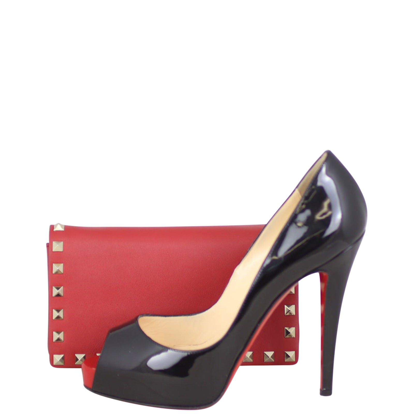 Valentino Rockstud Mini Crossbody Chain Bag Scale