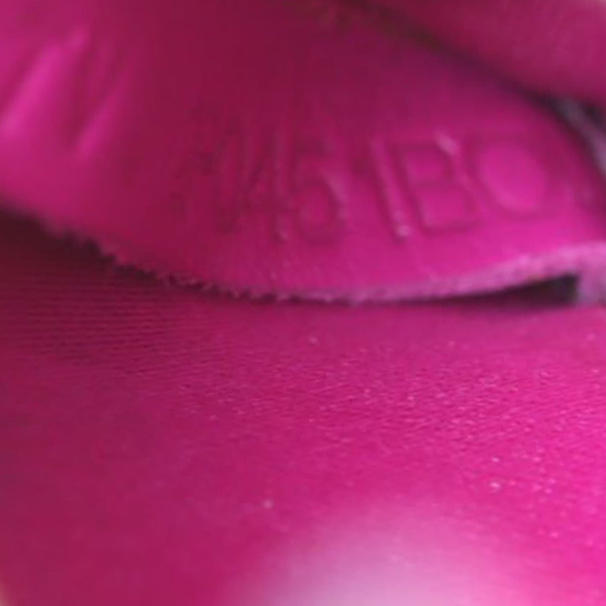 Valentino Rockstud Mini Saddle Bag Date code
