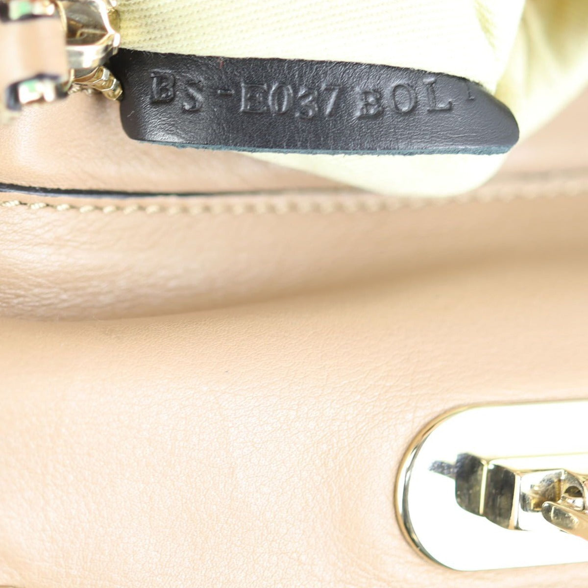 Valentino Rockstud Tote Small Date code
