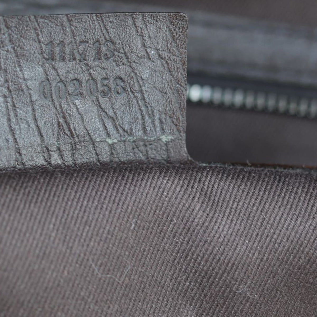 Gucci GG Canvas Bamboo Bullet Bag Date code
