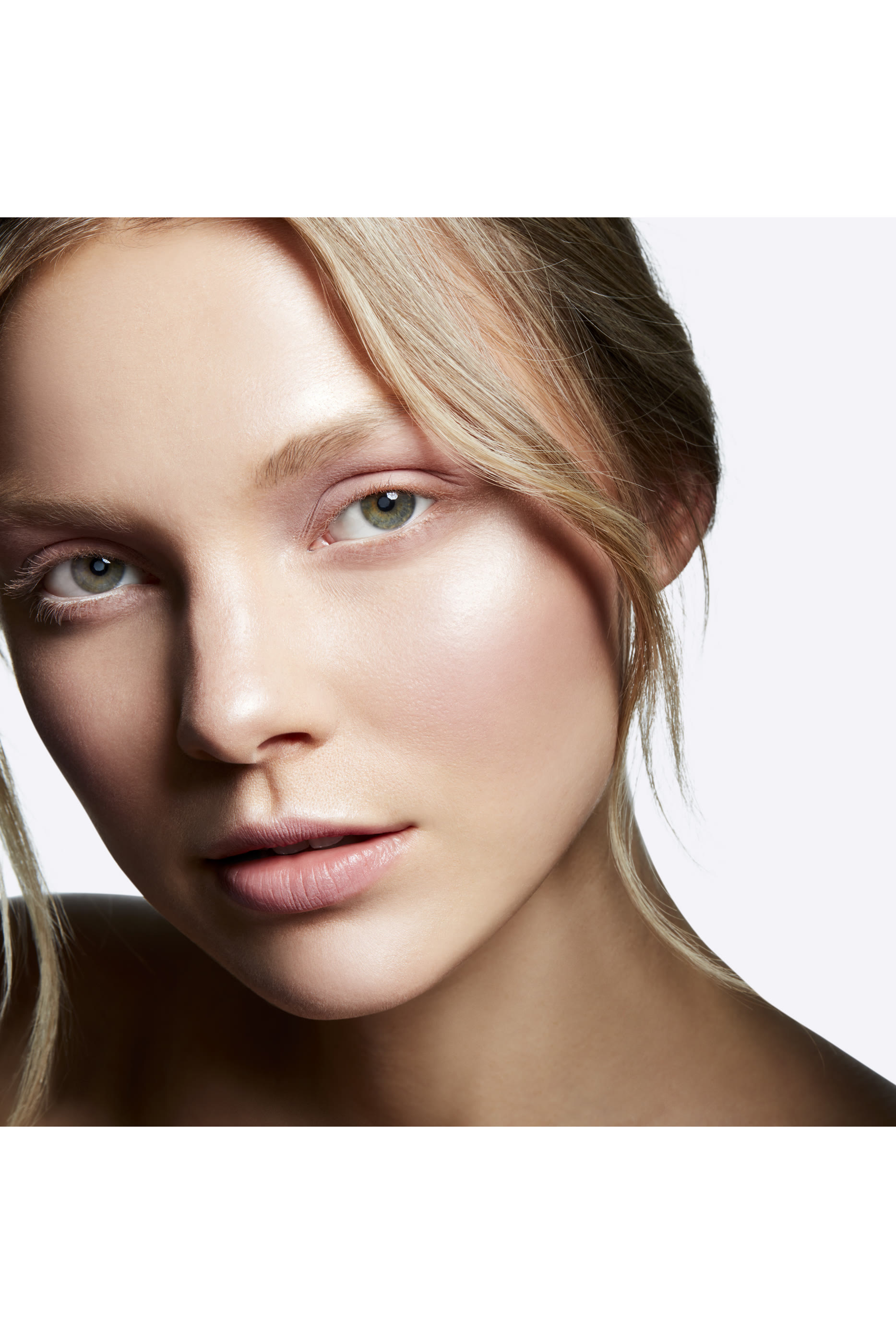 Soft  Gentle Mineralize Skinfinish