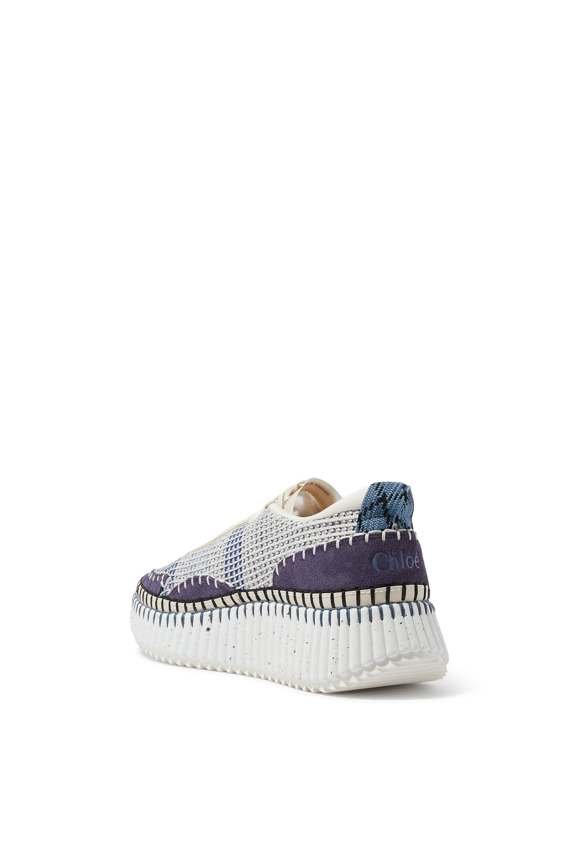  Nama Sneakers 