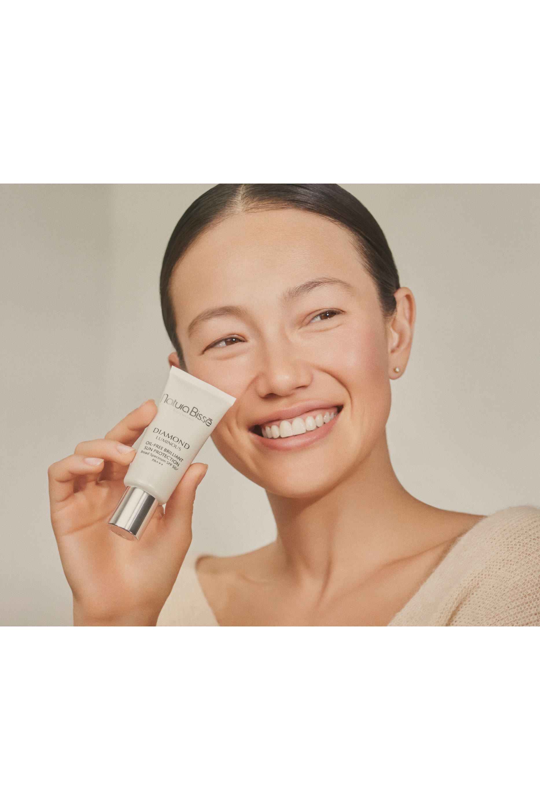 Diamond White SPF 50+