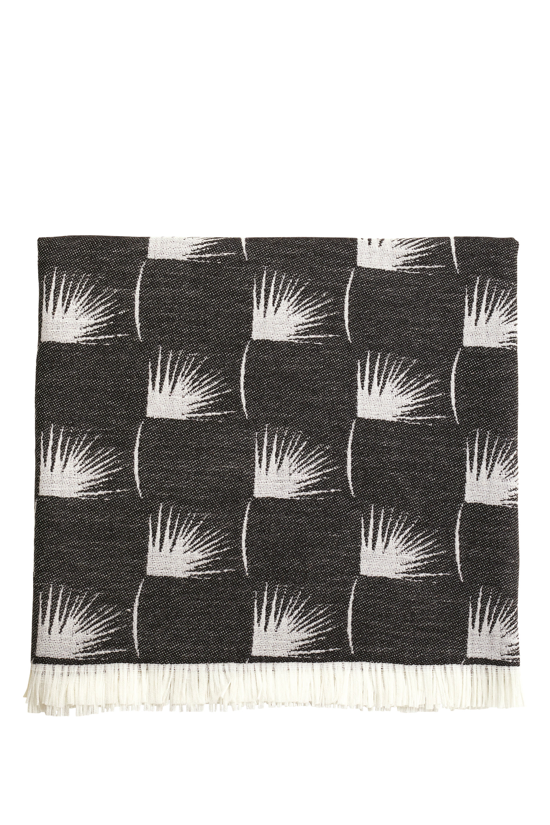 Edeum Throw 