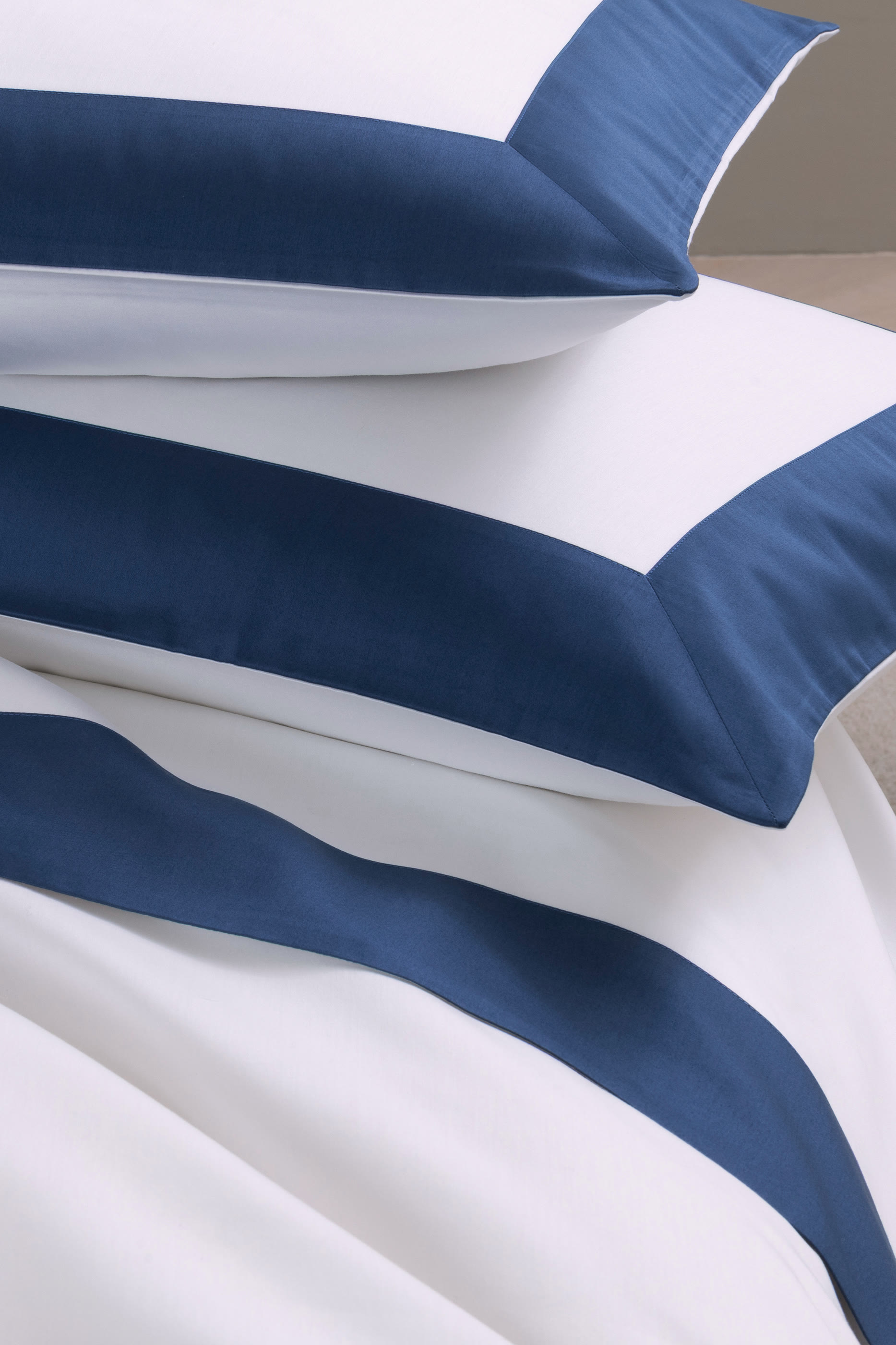 Bold Duvet Set