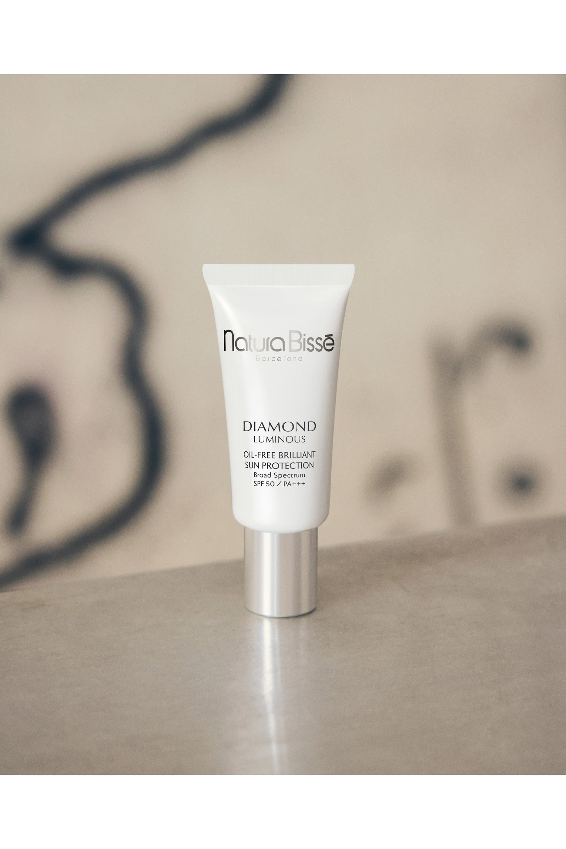 Diamond White SPF 50+