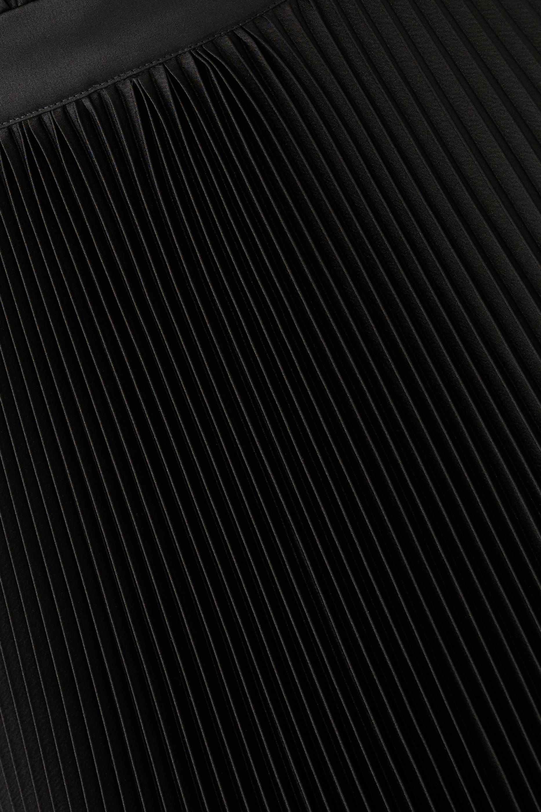  Elite Gown