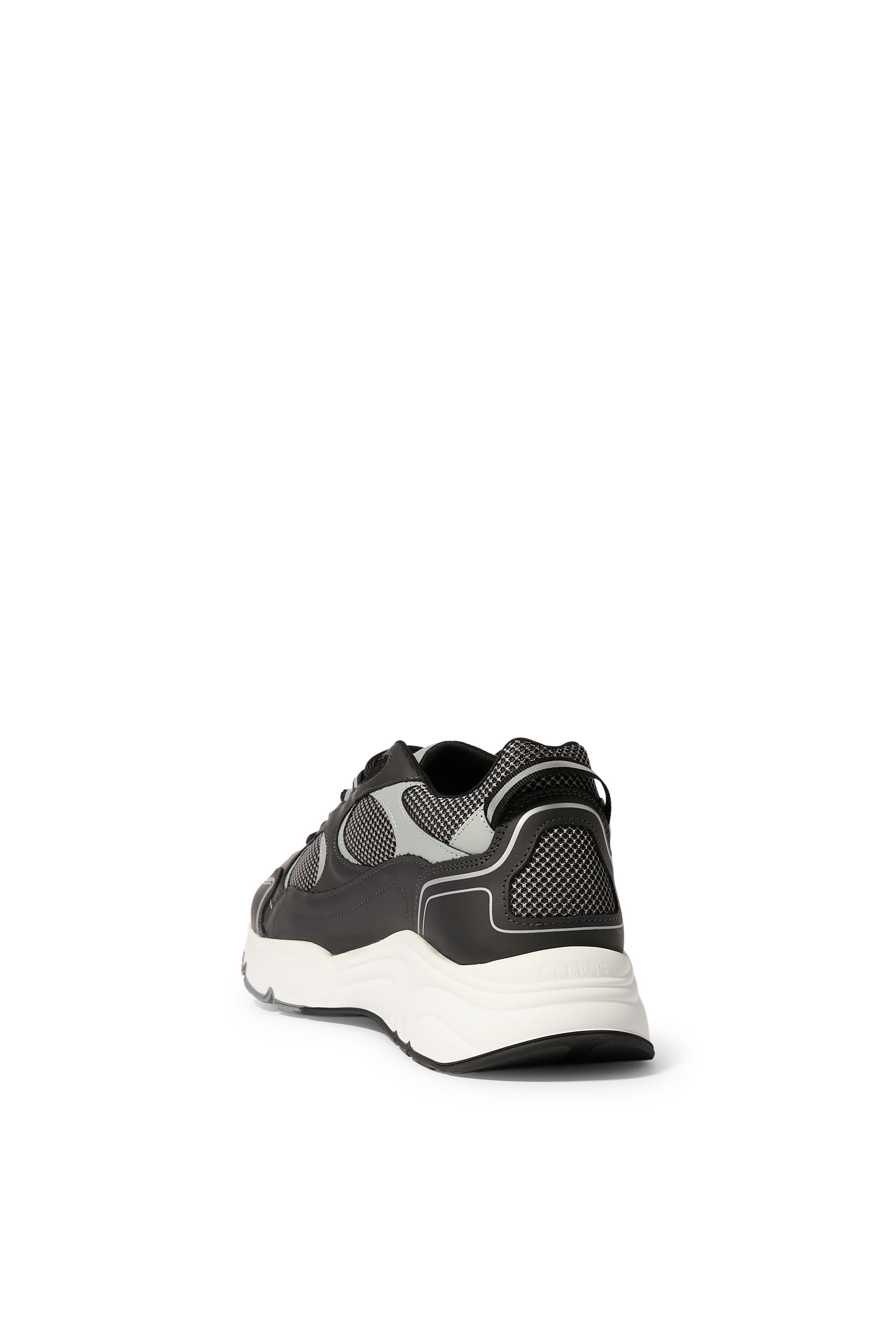 Pulse Runner Sneakers