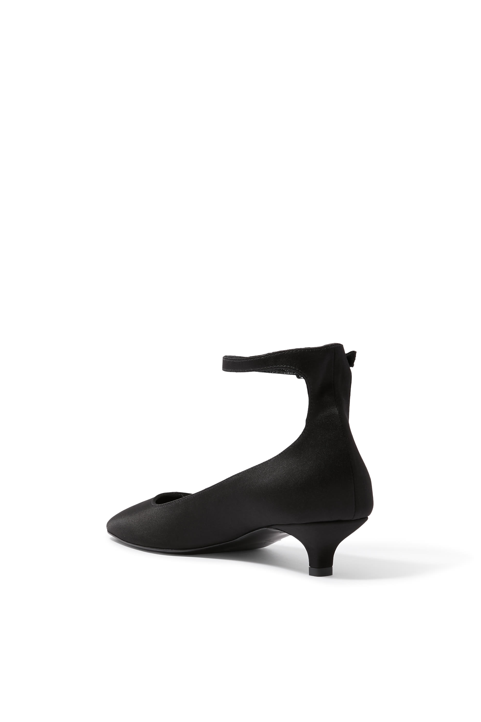  Anklet 35 Satin Pumps