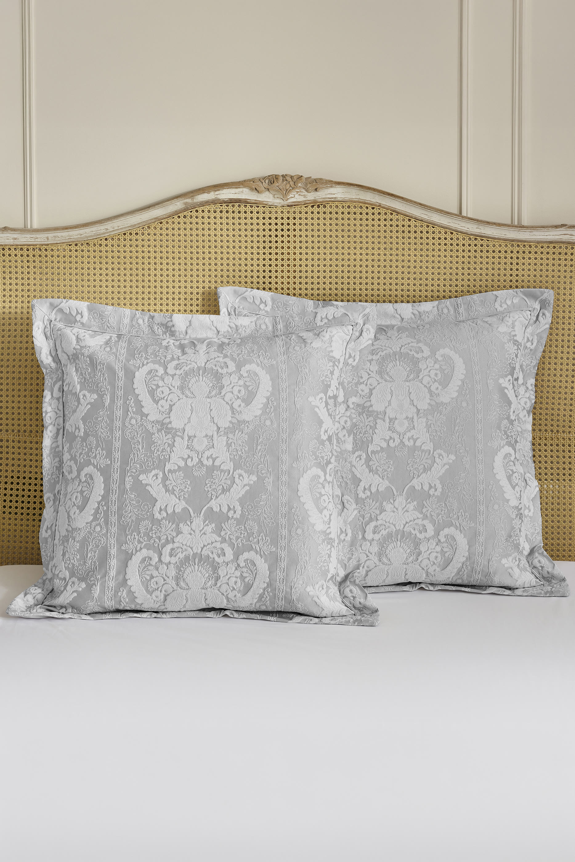 Vivana European Pillowcase