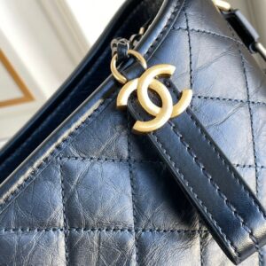 Tui Chanel Gabrielle Small Hobo Bag Sieu Cap Mau Den Da Mem 28cm 8.jpg