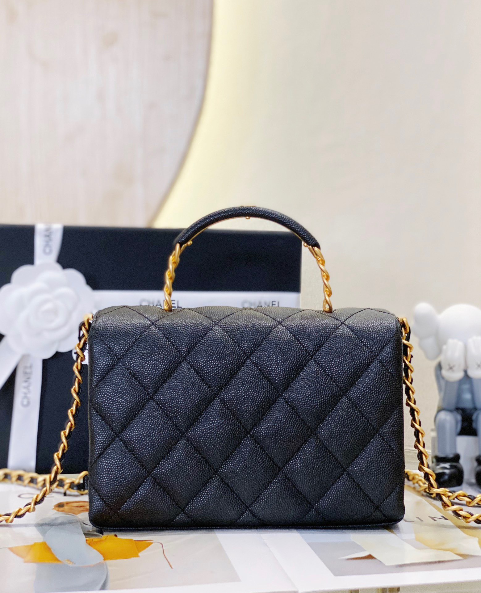 Tui Deo Cheo Nu Chanel Handle Mau Den Sieu Cap Da Hat 19cm 9.jpg