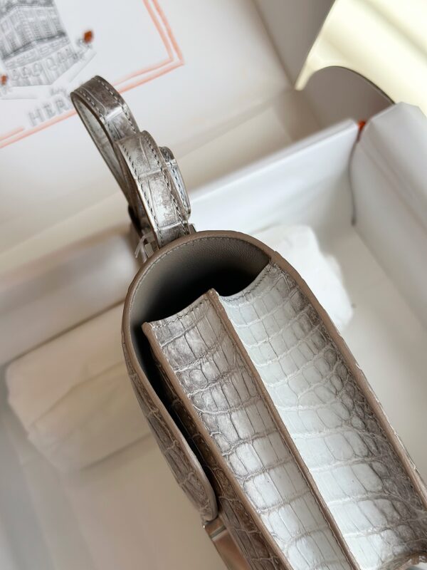 Tui Hermes Constance Himalaya Da Ca Sau Bach Tang Nhap Khau 19cm 4 600x800 1.jpg