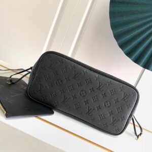 Tui Louis Vuitton LV Never Full Monogram Dap Chim Like Auth 32x29x17cm 8.jpg