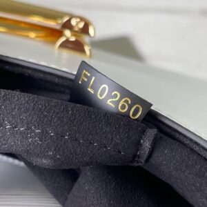 Tui Louis Vuitton LV Twist Mix 2 Mau Do Trang Rep 11 Nu Da Bo 24cm 2.jpg