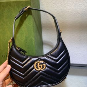 Tui Xach Cao Cap Gucci GG Marmont Half Moon Mau Den 24cm 1 1.jpg