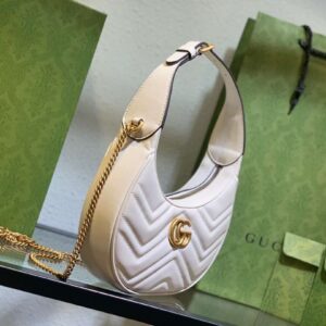 Tui Xach Cao Cap Gucci GG Marmont Half Moon Mau Trang 24cm 8.jpg