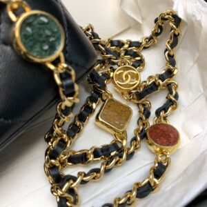 Tui Xach Chanel Mini Bag Mau Den Day Mix Ngoc Sieu Cap 1.jpg