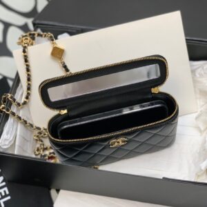 Tui Xach Chanel Mini Bag Mau Den Day Mix Ngoc Sieu Cap 4.jpg