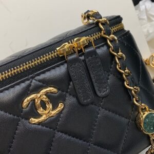 Tui Xach Chanel Mini Bag Mau Den Day Mix Ngoc Sieu Cap 9.jpg