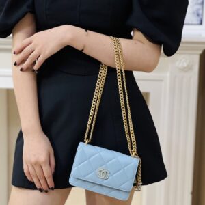 Tui Xach Chanel Woc Mini Sieu Cap Nu Mau Xanh Duong 15cm 2.jpg