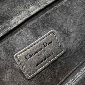 Tui Xach Dior D Joy Sieu Cap Mau Den Dinh Ngoi Sao 26cm 2 1.jpg