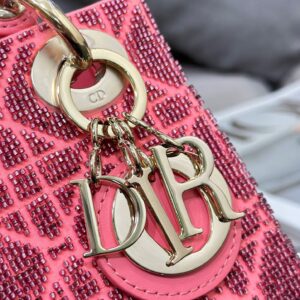 Tui Xach Dior Lady Mau Hong Sieu Cap Dinh Hat Cuom 17x15x7cm 10.jpg