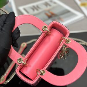 Tui Xach Dior Lady Mau Hong Sieu Cap Dinh Hat Cuom 17x15x7cm 8.jpg