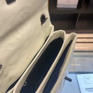 Tui Xach Hang Hieu Chanel Trendy Mau Trang Sieu Cap 25cm 2.jpg