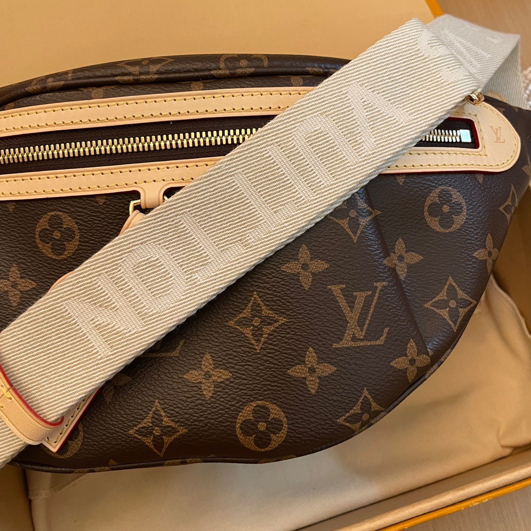 Tui Xach Louis Vuitton LV Bumbag Monogram Sieu Cap 38x16x8cm 7.jpg