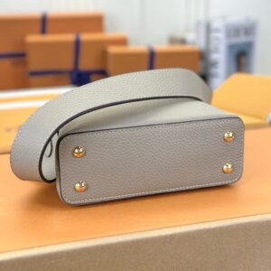 Tui Xach Louis Vuitton LV Capucines Nu Da Bo Mau Xam Sieu Cap 21cm 3.jpg