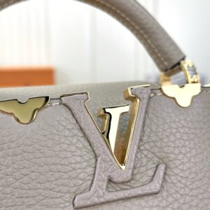 Tui Xach Louis Vuitton LV Capucines Nu Da Bo Mau Xam Sieu Cap 21cm 4.jpg