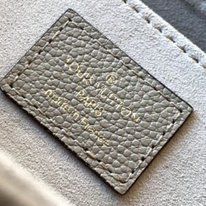 Tui Xach Louis Vuitton LV Favorite Mau Nau Sieu Cap 3.jpg