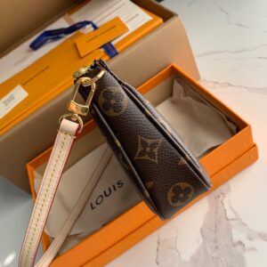 Tui Xach Louis Vuitton LV Pochette Monogram Sieu Cap 23.5x13 2 1.jpg