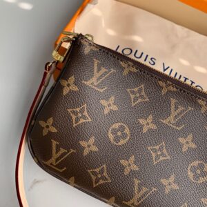 Tui Xach Louis Vuitton LV Pochette Monogram Sieu Cap 23.5x13 7 1.jpg