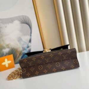 Tui Xach Louis Vuitton LV Victoire Rep 11 Hoa Tiet Monogram 27x20x10cm 3 600x723 1.jpg