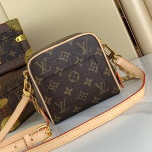 Tui Xach Louis Vuitton Lv Just In Case Hoa Tiet Monogram Sieu Cap 14x13x11cm 8 1.jpg