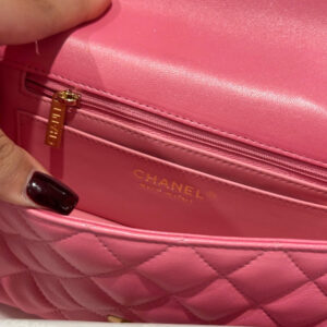 Tui Xach Nu Chanel Classic Chuong Da That Mau Hong Dam Khoa Vang Like Auth 20cm 1.jpg