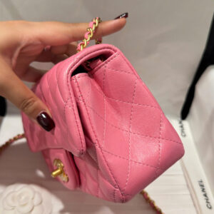 Tui Xach Nu Chanel Classic Chuong Da That Mau Hong Dam Khoa Vang Like Auth 20cm 7.jpg