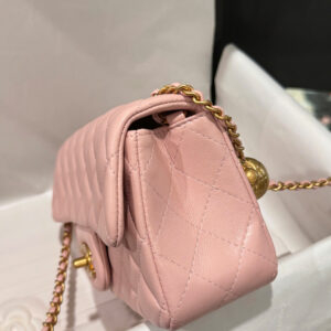 Tui Xach Nu Chanel Classic Chuong Like Auth Mau Hong Khoa Vang 20cm 3.jpg