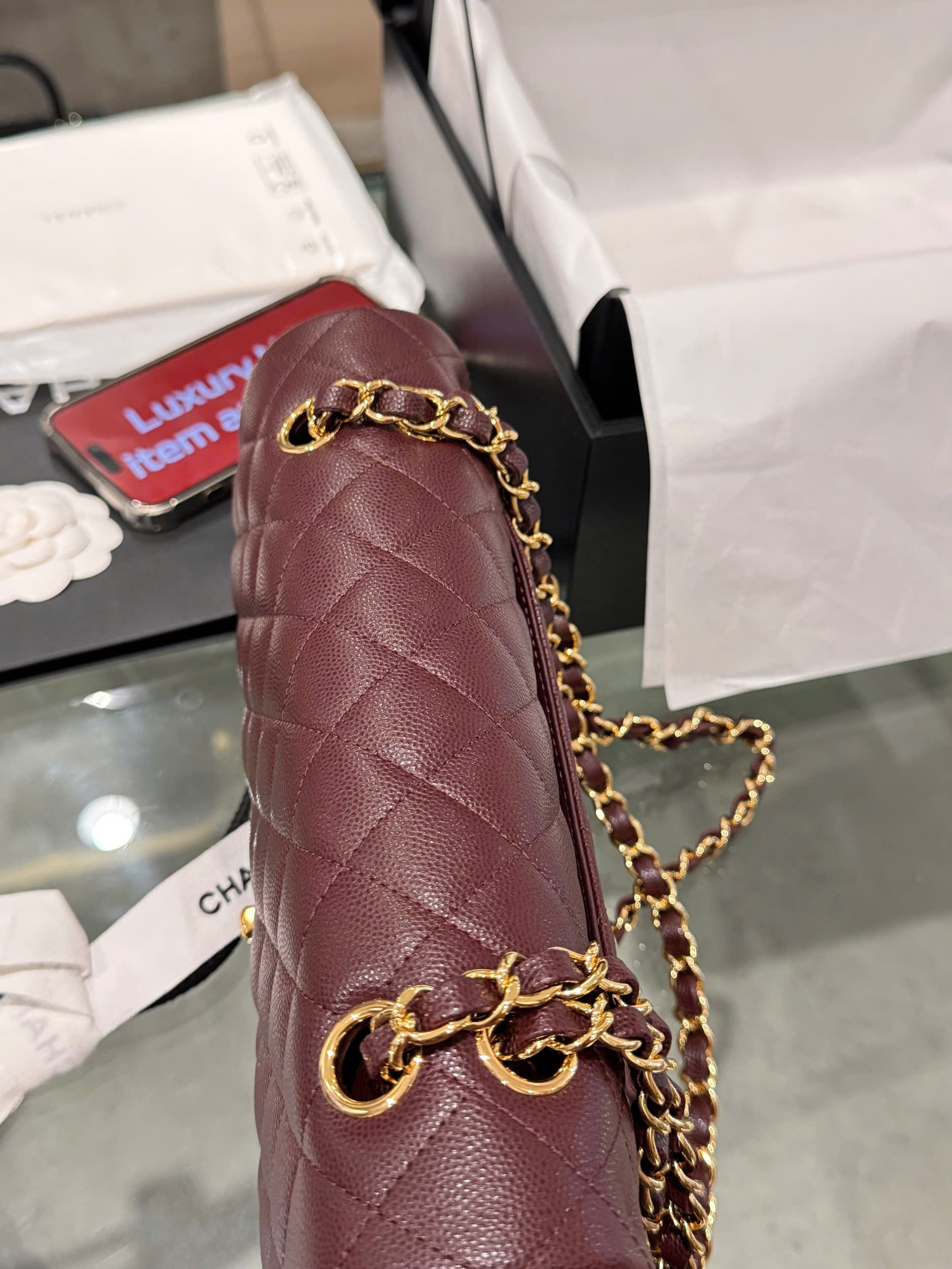 Tui Xach Nu Chanel Classic Mau Do Man Khoa Vang Like Auth 25cm 4.jpg