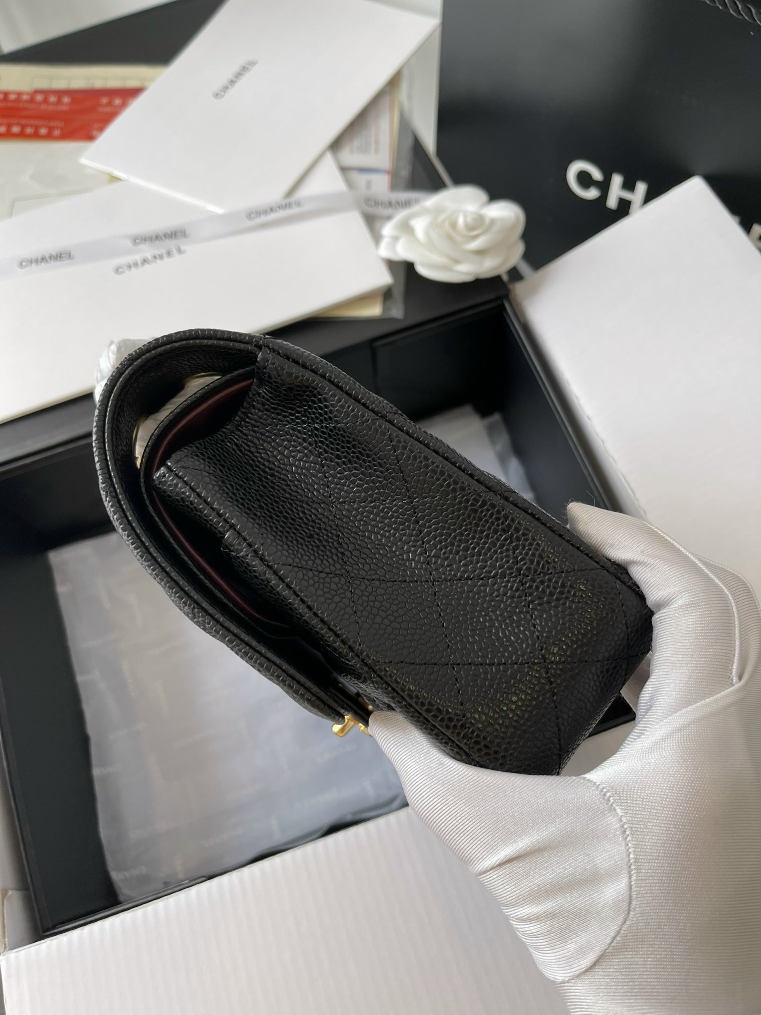 Tui Xach Nu Chanel Medium Classic Da Bo Like Auth Mau Den 25 4.jpg