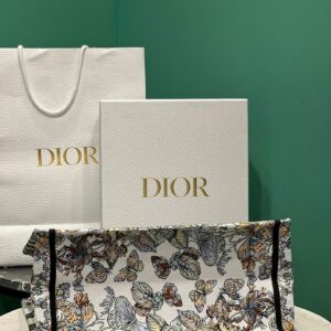 Tui Xach Nu Dior Book Tote Sieu Cap Chat Vai Theu Size 36cm 3.jpg