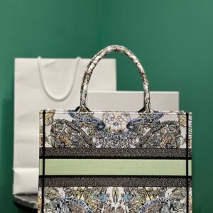 Tui Xach Nu Dior Book Tote Sieu Cap Chat Vai Theu Size 36cm 6.jpg