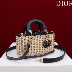 Tui Xach Nu Dior D Joy Lady Wicker Dan Coi Like Auth 22cm 8 1.jpg