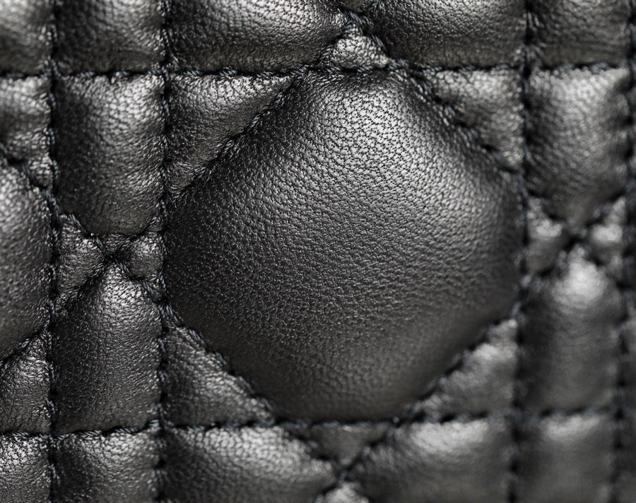 Tui Xach Nu Dior My Lady Like Auth Mau Den Khoa Bac 20x16cm 7.jpg