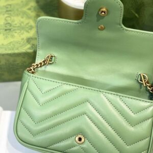 Tui Xach Nu Gucci Marmont Sieu Cap Mau Trai Bo 22cm 6.jpg